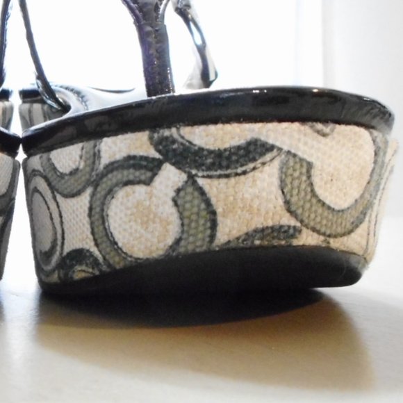 Coach Black Patent Leather Sandals size 7.5 - Picture 6 of 9